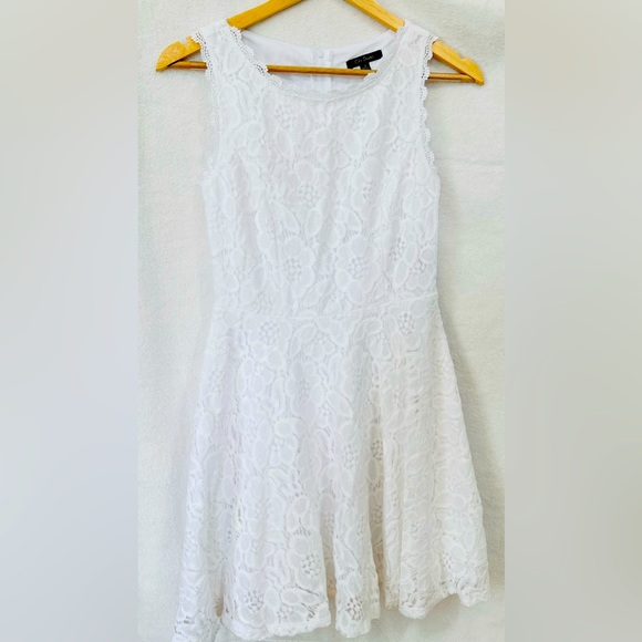 City Studios Juniors' Square-Neck Fit & Flare Skater Dress white size 3 - Picture 3 of 7
